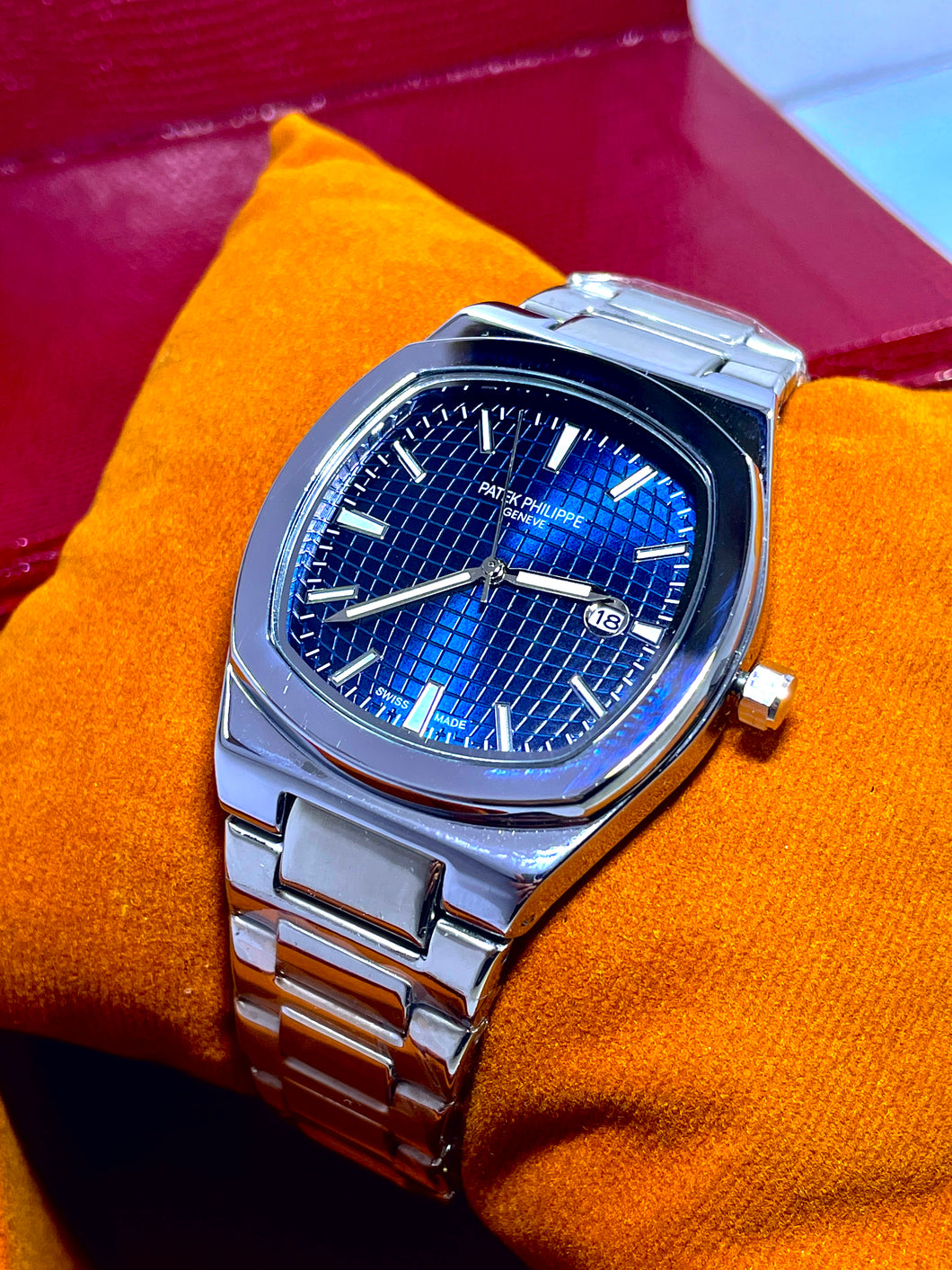 Most trending patek Philippe colour dial