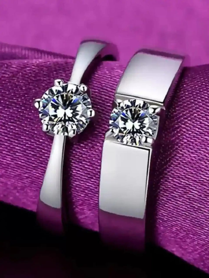 Premium Couple Rings – Elegant Silver Finish with Sparkling Stone
